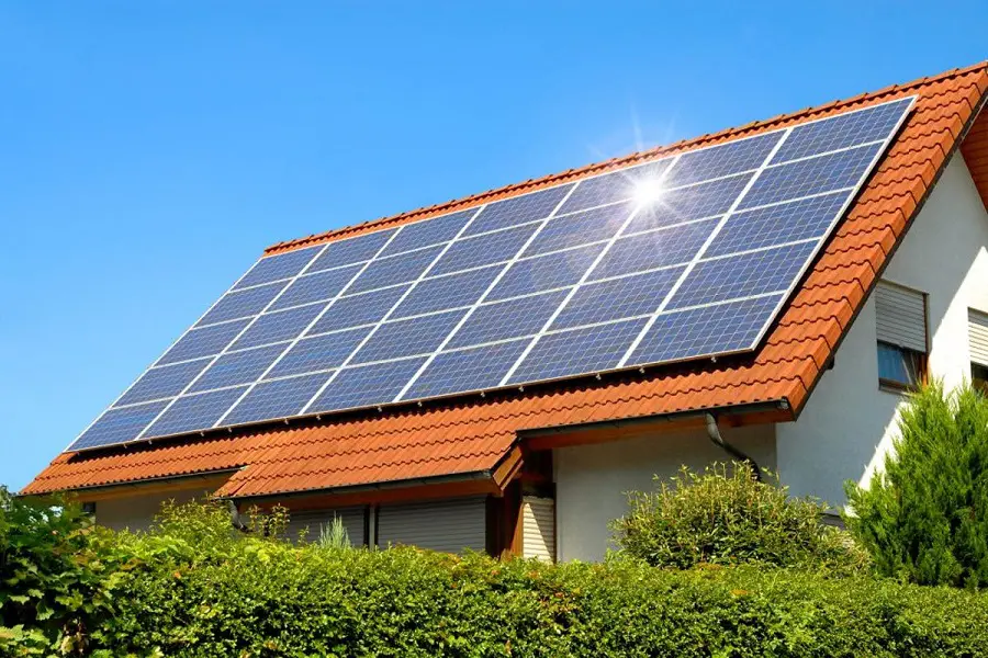 How Long Do Solar Panels Last?